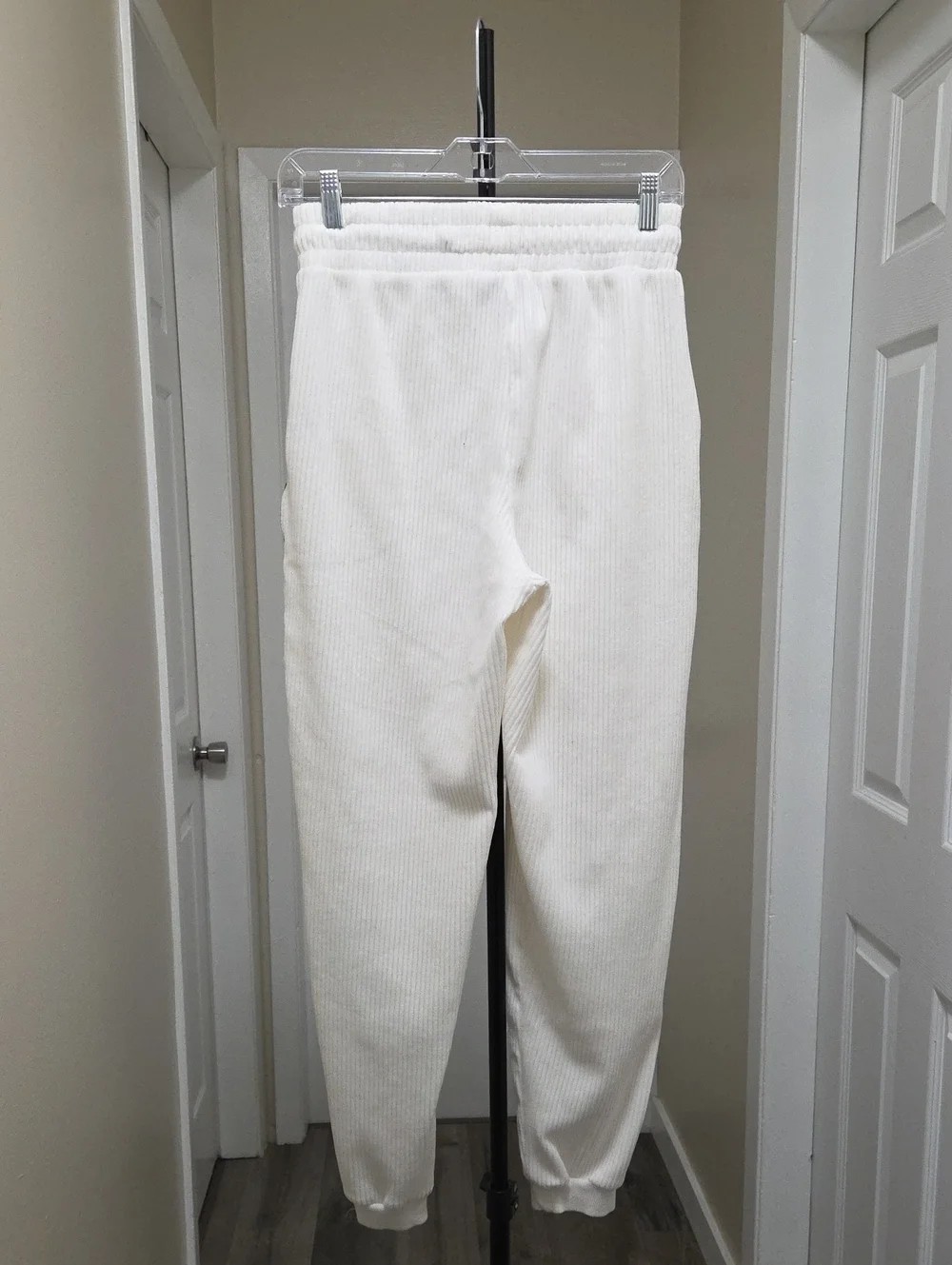 Mavi Cream Ribbed Jogger Sweatpants | Cozy Lounge Athleisure Elastic Waist Soft - Picture 5 of 7